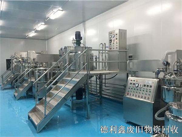 制藥廠設(shè)備回收，藥廠車間設(shè)備回收，整廠設(shè)備回收